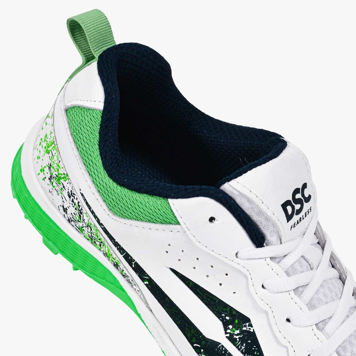 Zooter XT Cricket Shoes (White / Green)